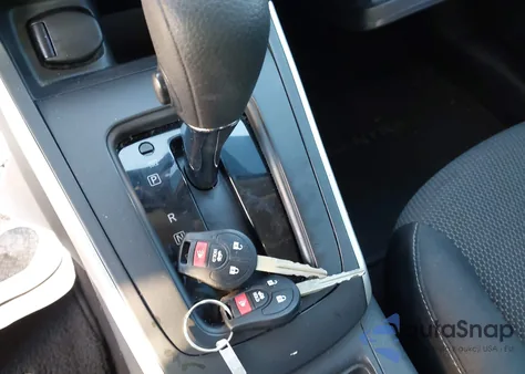 2016 Nissan Sentra S z USA, uszkodzony, nr VIN 3N1AB7AP7GY227370